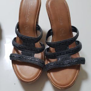 Contesa Wedge Sandal